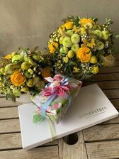 Paasbloemstuk & Chocolade Demeestere