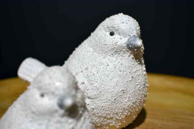 Decoratief sneeuwvogeltje