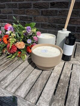 Verrassingsboeket & Mondadageurkaars Octo indoor NIEUW