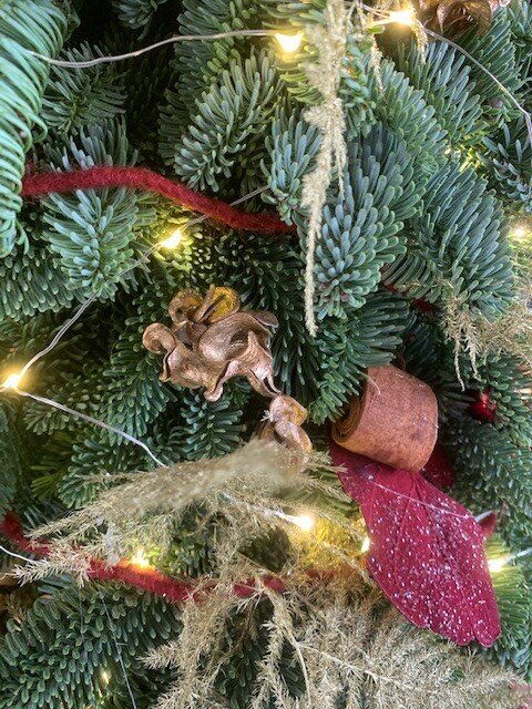 Kerstboom Nobilis nr 11: Rood & Goud