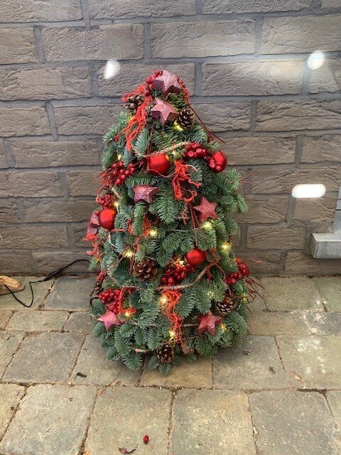 Kerstboom Nobilis nr 4: Rode tinten 50cm