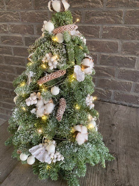 Kerstboom Nobilis nr 7: Wit & Katoen