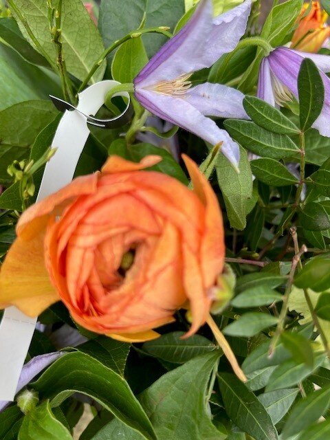 Lente klassiek boeket NIEUW