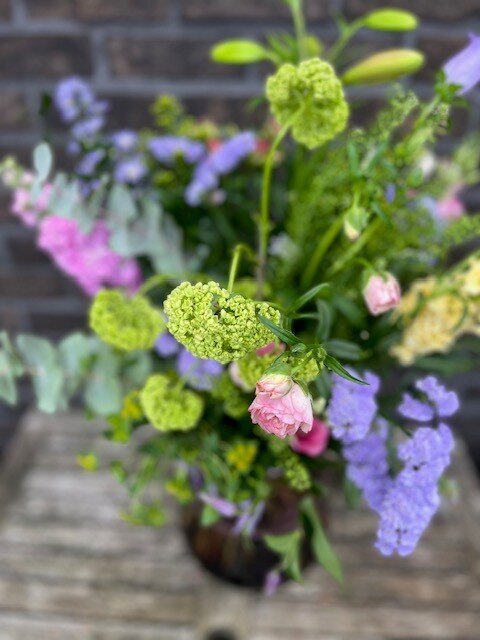 Moederdag VELDboeket Pasteltinten