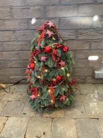 Kerstboom Nobilis nr 4: Rode tinten 50cm