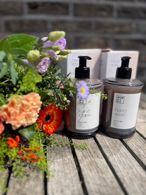 Verrassingsboeket & Mondada Home Spa